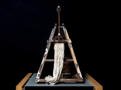 Χειροκίνητος Καταπέλτης Σε Πύργο