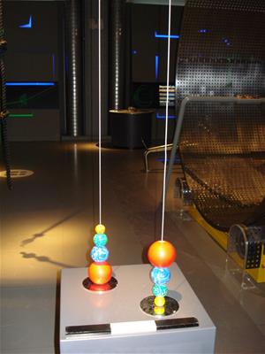 Τρελές Μπάλες (Συμμετοχικό Έκθεμα)