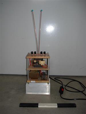 Συσκευή παραγωγής αναδυόμενου ηλεκτρικού τόξου