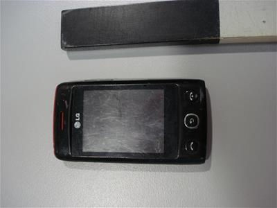Κινητό τηλέφωνο LG T300