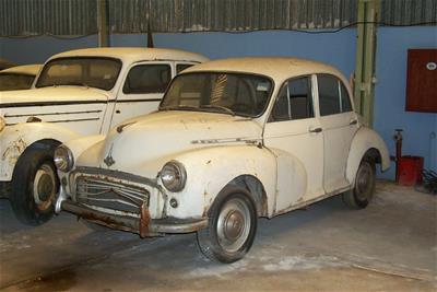 Αυτοκίνητο Morris Minor 1000 4-door saloon