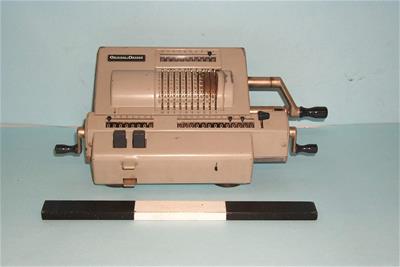 Μηχανική Αριθμομηχανή Original Odhner
