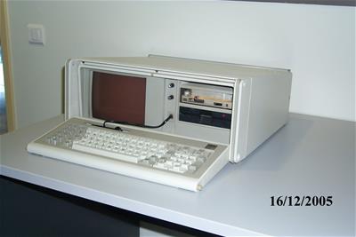 Φορητός Ηλεκτρονικός Υπολογιστής Η/Υ IBM 5155